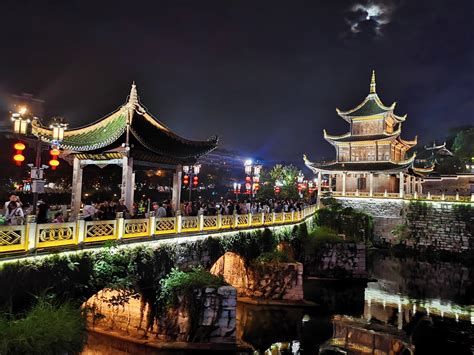 Jiaxiu Pavilion!  A Historic Treasure Trove Overlooking Guiyang's Breathtaking Landscape!