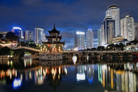 Jiaxiu Pavilion!  A Historic Treasure Trove Overlooking Guiyang's Breathtaking Landscape!